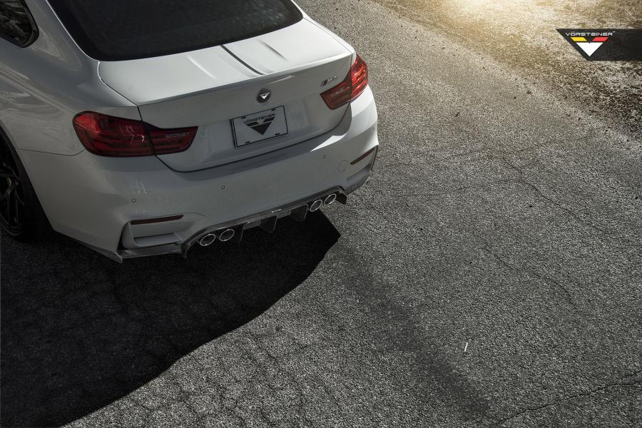  BMW M4 Coupe GTS Edition by Vorsteiner 2014 года  (фото 12 из 15)
